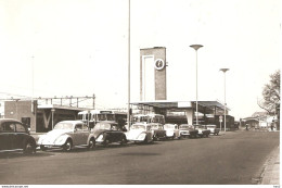 Almelo Foto Station, Bussen, VW Kever KE1672 - Almelo