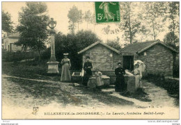 CPA 89  VILLENEUVE LA  DONDAGNE  LE  LAVOIR FONTAINE ST LOUPTRES BELLE ANIMATION  PARFAIT ETAT - Villeneuve-la-Dondagre