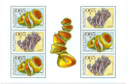 Slovakia 2017 Nature Protection Mushrooms Caloscypha Fulgens Clavaria Zollingeri Block Mint - Blocks & Sheetlets