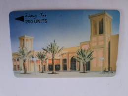 BAHRAIN   GPT CARD 200  UNITS/ BAHRAIN EXIBITION CENTRE    / BHN42C / 28BAHC SHALLOW  NOTCH    **14975** - Bahrain