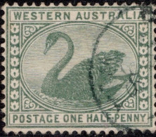 1885 Half Penny Green SG94a Cat £0.70 - Gebraucht