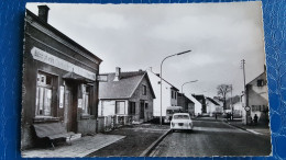 Carte Photo Schoeneck , La Frontière , Voiture Ancienne , Café Biere Moritz - Otros & Sin Clasificación