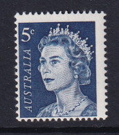 Australia: 1966/71   Pictorial    SG386c   5c  MNH - Neufs