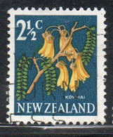 NEW ZEALAND NUOVA ZELANDA 1967 1970 FLORA KOWHAI FLOWER 2 1/2c USED USATO OBLITERE' - Oblitérés