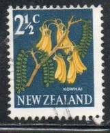 NEW ZEALAND NUOVA ZELANDA 1967 1970 FLORA KOWHAI FLOWER 2 1/2c USED USATO OBLITERE' - Oblitérés