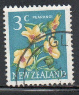 NEW ZEALAND NUOVA ZELANDA 1967 1970 FLORA HIBISCUS FLOWER 3c USED USATO OBLITERE' - Gebraucht