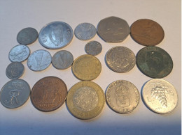 Lot De  18 Monnaies Du Monde   ( 274 ) - Kilowaar - Munten