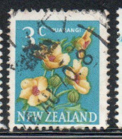 NEW ZEALAND NUOVA ZELANDA 1967 1970 FLORA HIBISCUS FLOWER 3c USED USATO OBLITERE' - Gebruikt