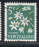 NEW ZEALAND NUOVA ZELANDA 1967 1970 FLORA CLEMATIS FLOWER 5c USED USATO OBLITERE' - Used Stamps