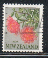 NEW ZEALAND NUOVA ZELANDA 1967 1970 FLORA RATA FLOWER 7c USED USATO OBLITERE' - Gebraucht