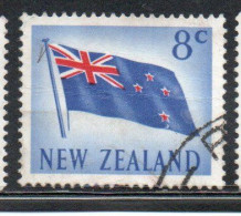 NEW ZEALAND NUOVA ZELANDA 1967 1970 FLAG 8c USED USATO OBLITERE' - Gebruikt