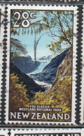 NEW ZEALAND NUOVA ZELANDA 1967 1970 1968 FOX GLACIER WESTLAND NATIONAL PARK 28c USED USATO OBLITERE' - Gebraucht