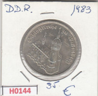 H0144 MONEDA ALEMANIA DDR 5 MARCOS 1983 SIN CIRCULAR - Otros & Sin Clasificación