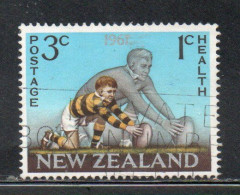 NEW ZEALAND NUOVA ZELANDA 1967 HEALTH MAN AND BOY PLACING BALL FOR PLACE KICK 3c + 1c USED USATO OBLITERE' - Gebraucht