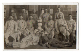 CPA 3425 - MILITARIA - Carte Photo Militaire - ERFURT ( Allemagne ) - Hopital Militaire, Blessés Et Infirmière - Personajes