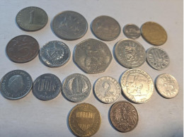 Lot De  18 Monnaies Du Monde   (520 ) - Kilowaar - Munten