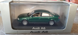 Minichamps Audi A6 (C5) Racinggroen (Audi Reclamemodel) 1:43 - Minichamps