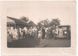 PHOTO ORIGINALE D'un Groupe De Personnes Dans Un Village,années 30 (Photographe TENNEQUIN à DAKAR). - Senegal