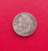 Belle Monnaie De 1 Franc 1867 A Napoléon III Tête Laurée. Empire Français. Etat TB - 1 Franc