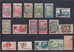 Lot De Vieux  Timbres Oblitérés De Madagascar Années Variées - Autres & Non Classés