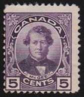 Canada     .    SG  .    271        .    *      .     Mint-hinged - Unused Stamps