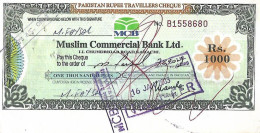 PAKISTAN Old Document - Rs.1000 RUPEE Travellers Cheque Of MCB BANK LIMITED, Used 2003 - Assegni & Assegni Di Viaggio