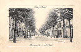 Cholet   Illustré       49             Boulevard Gustave Richard   Voir Scan) - Cholet