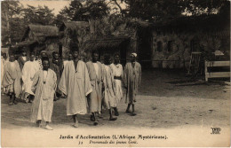 PC AFRICA PARIS HUMAN ZOO PROMENADE DES JEUNES GENS ETHNIC TYPES (a43127) - Afrique