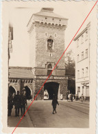 6914 Photo Photographie 8,5x6 POLOGNE POLAND WW2 Wehrmacht SOLDAT NAZI Krakow Cracovie. Porte Rue Florjanska - War, Military