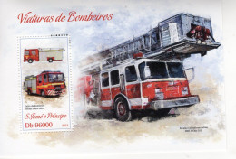 Vehicules De Pompiers - Carros De Bombeiros - Fire Trucks - Camions - S.Tomé E Principe 2013 - 1v  Sheet Mint/Neuf/MNH - Vrachtwagens