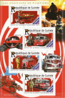 Vehicules De Pompiers - Carros De Bombeiros - Fire Trucks - Camions - Rep.Guinée 2015  - 4v  Sheet Mint/Neuf/MNH - Camions