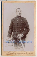 Photographie XIXe CDV Portrait D'un Militaire Chasseur ? Photographe Merken à Poitiers - Oorlog, Militair