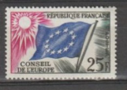 FRANCE - Conseil De L'Europe -Drapeau Du Conseil - Usati