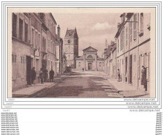 Cpa      Réf Z0.381  (  Dép  61 )      à  TRUN   ""  Rue De L'Eglise - Trun