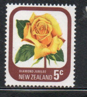 NEW ZEALAND NUOVA ZELANDA 1975 ROSES FLORA FLOWERS DIAMOND JUBILEE 5c USED USATO OBLITERE' - Oblitérés