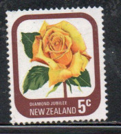 NEW ZEALAND NUOVA ZELANDA 1975 ROSES FLORA FLOWERS DIAMOND JUBILEE 5c USED USATO OBLITERE' - Oblitérés