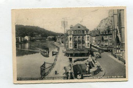 AK 156770 BELGIUM - Dinant - Arrivée Du Bateau Et Rue Saxe - Dinant