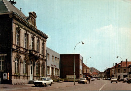 62 - NOEUX LES MINES / L'HOTEL DE VILLE - RUE NATIONALE - AUTOS - Noeux Les Mines