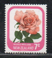 NEW ZEALAND NUOVA ZELANDA 1975 ROSES FLORA FLOWERS MICHELE MEILLAND 7c USED USATO OBLITERE' - Gebruikt