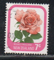 NEW ZEALAND NUOVA ZELANDA 1975 ROSES FLORA FLOWERS MICHELE MEILLAND 7c USED USATO OBLITERE' - Gebruikt