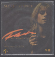 Disque Vinyle 45t - Secret Service - Flash In The Night - Dance, Techno En House