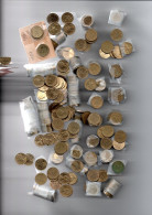 960gr   De Pieces De 5 Centime Marianne  De 1962 A 1998  Environ 450 Pieces - Kiloware - Münzen