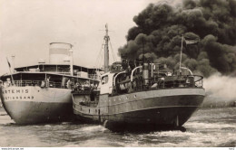 Hoek Van Holland De Brandende Noorse Tanker Artemis  Op 7 Juni 1958 T2 - Hoek Van Holland