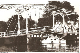 Vreeland Van Leer Brug, Bootje Foto Voor Prentbriefkaart KE3731 - Vreeland