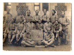 CPA 3436 - MILITARIA - Carte Photo Militaire - Un Groupe De Soldats Du 158 ème Rgt D'Infanterie ( Carte Coupée ) - Personnages