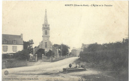 22    KERITY   L' EGLISE  ET  LA  FONTAINE - Autres & Non Classés