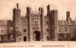HAMPTON COURT PALACE - Entrance Gateway - Hampton Court