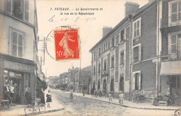 CPA 92 PUTEAUX / LA GENDARMERIE / ET LA RUE DE LA REPUBLIQUE / MAISON J.LAUGER - Puteaux