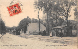 CPA 92 STATION DE LA JONCHERE - Rueil Malmaison