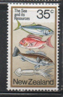NEW ZEALAND NUOVA ZELANDA 1978 KINGFISH SNAPPER GROUPER AND SQUID 35c USED USATO OBLITERE' - Used Stamps